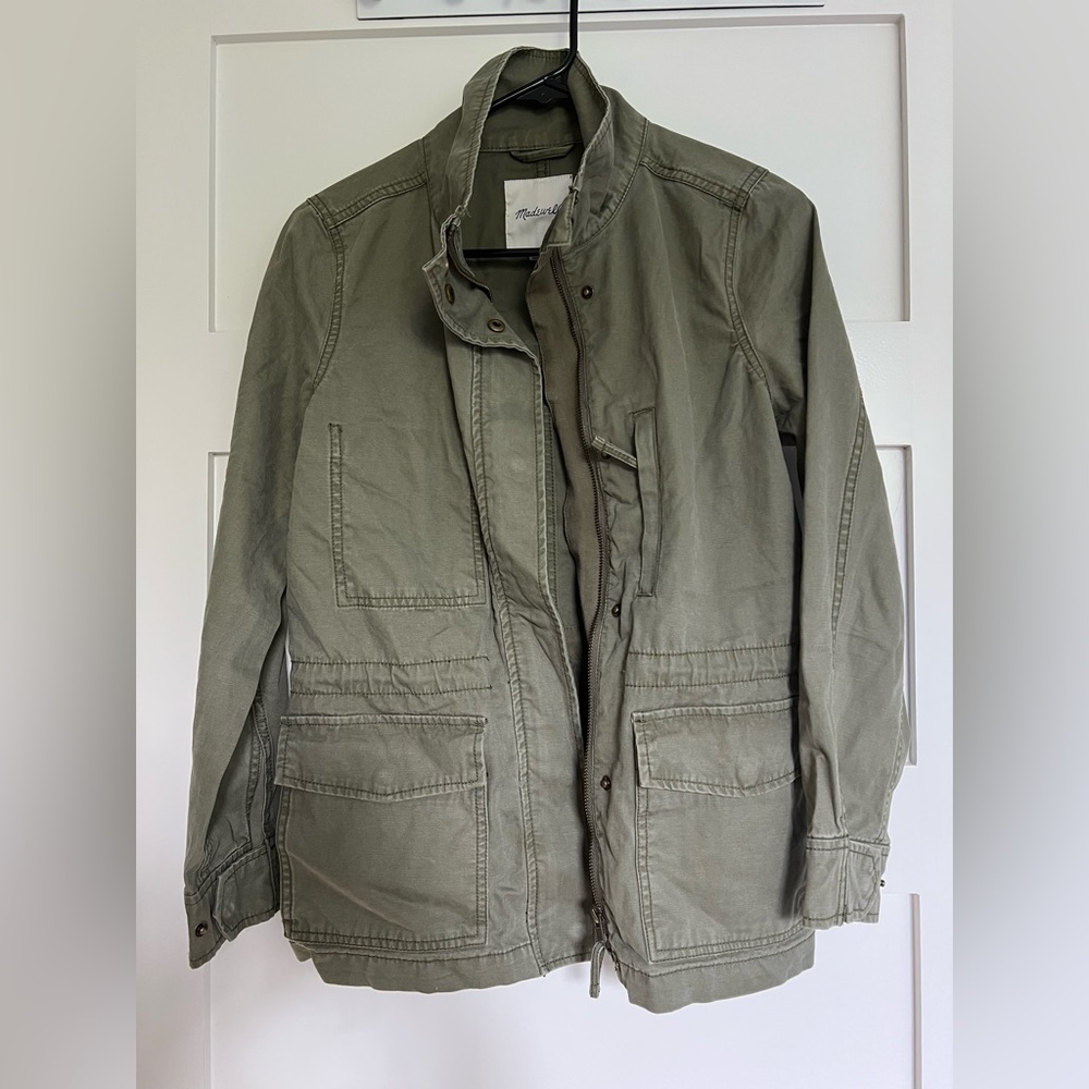 Madewell - Cargo-style cinch waist jacket - Size XS 🍀